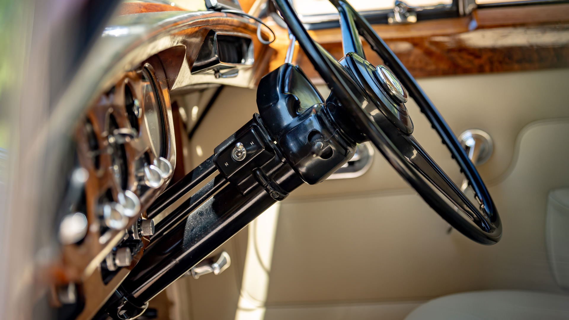 1963 Bentley S3 for hire ATP 9123