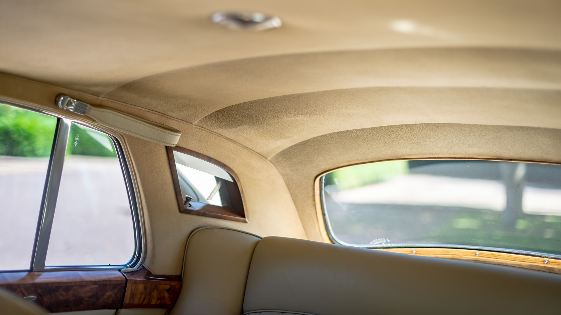 1963 Bentley S3 for hire ATP 9204